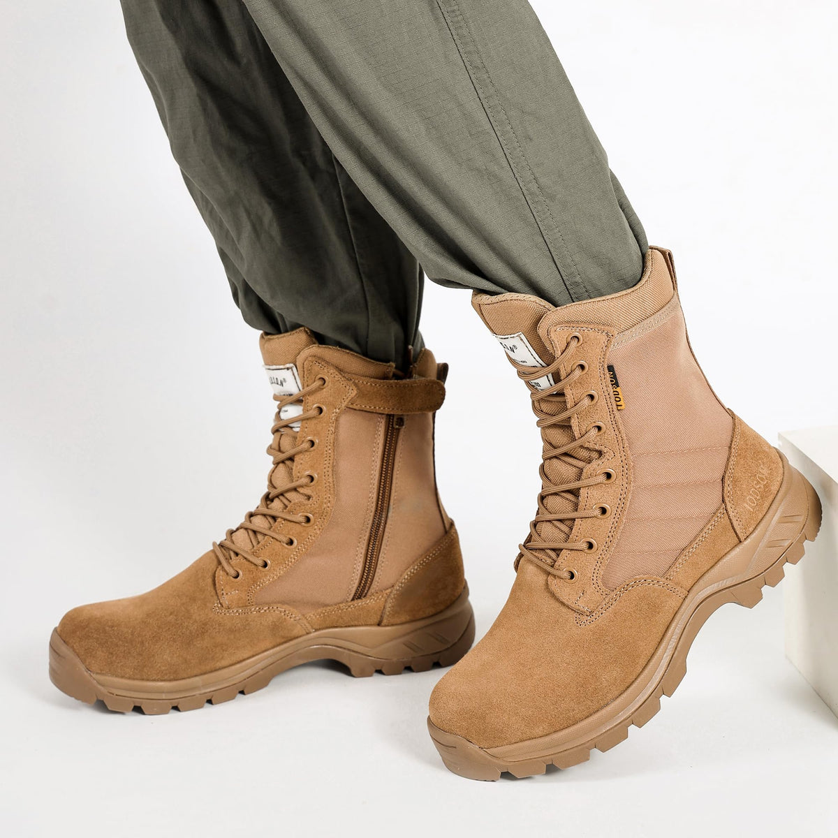 Men's 8 Inch Lightweight Tactical Work Boots Y94185